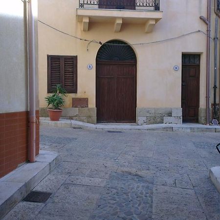 Trappeto Vacation Apartment Rum bild